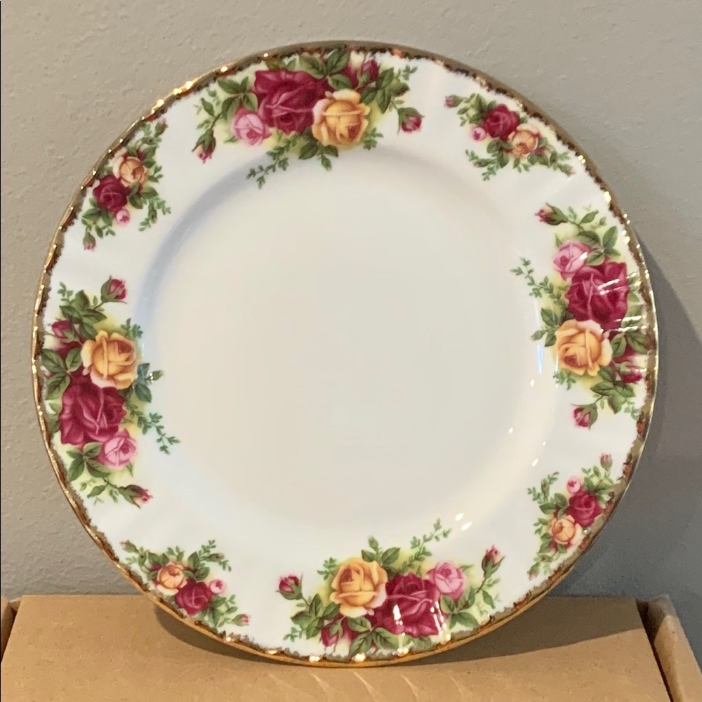Royal Albert - Old Country Roses -  4- Salad Plates
